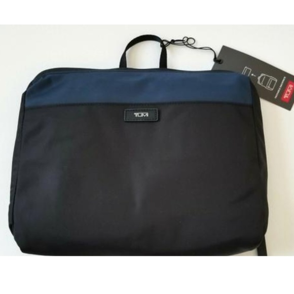 NEW Tumi Packable Foldable Travel light Backpack - Picture 3 of 8